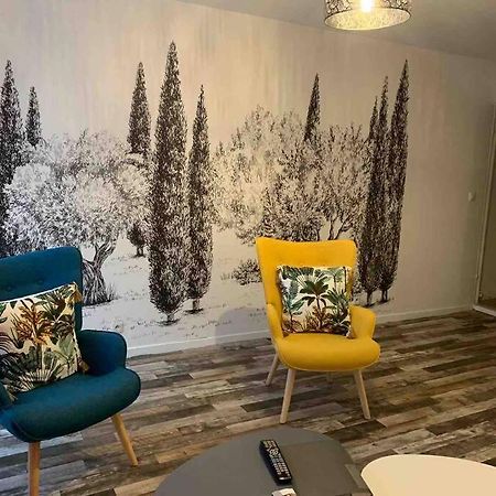 Appartement Avec Cours Gien Esterno foto
