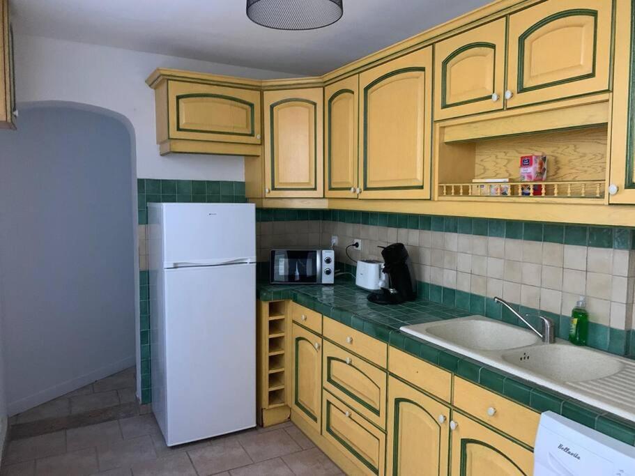 Appartement Avec Cours Gien Esterno foto
